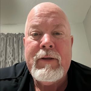 Meet your Posher, Bret